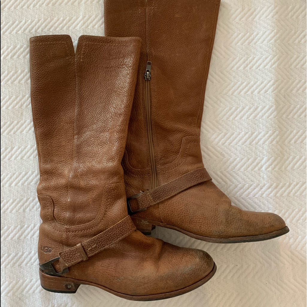 Ugg Western Style Boots